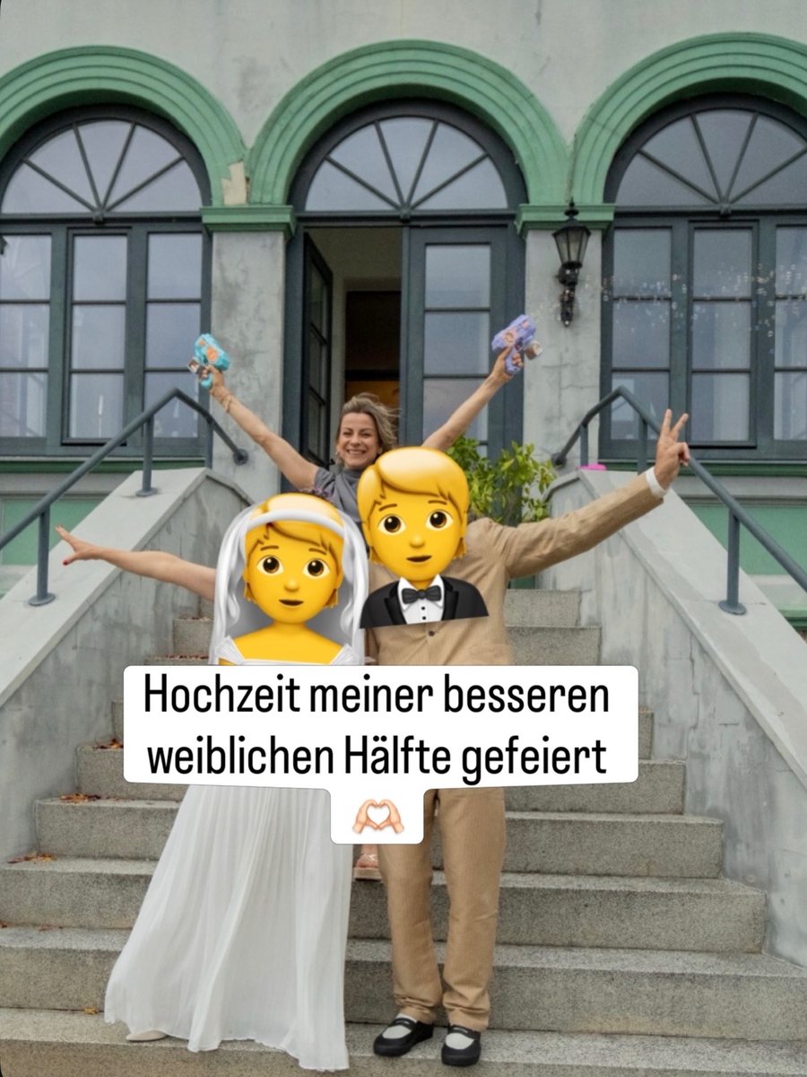 Jenna von Thäne bei der Hochzeit ihrer besseren weiblichen Hälfte